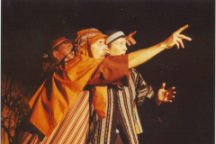 Shepherds-pointing